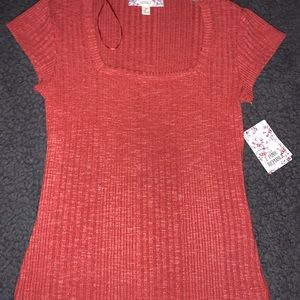 Burnt Orange cap sleeve top!!